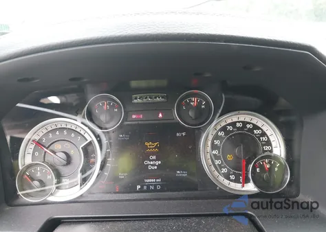 2014 Ram 1500 Laramie из США, поврежденный, VIN 1C6RR7NT0ES329373